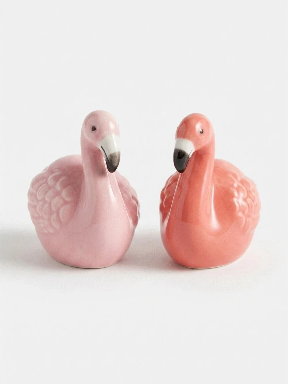 Pink Flamingo Salt & Pepper Shakers Ceramic Tropical Bird Kitchen Decor Set